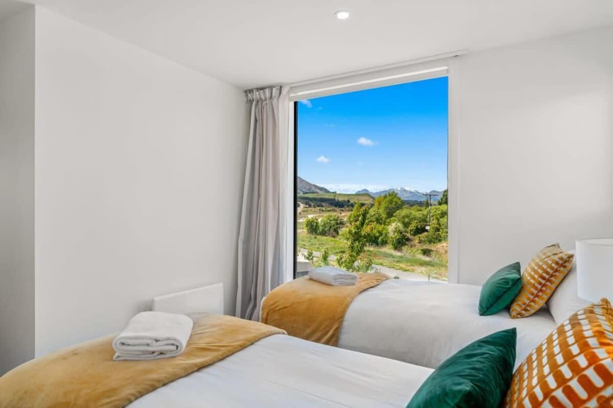 The 1 With The View Villa Albert Town Ngoại thất bức ảnh