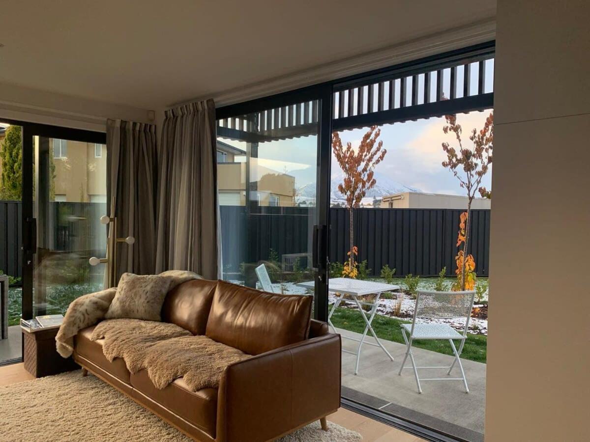 The 1 With The View Villa Albert Town Ngoại thất bức ảnh